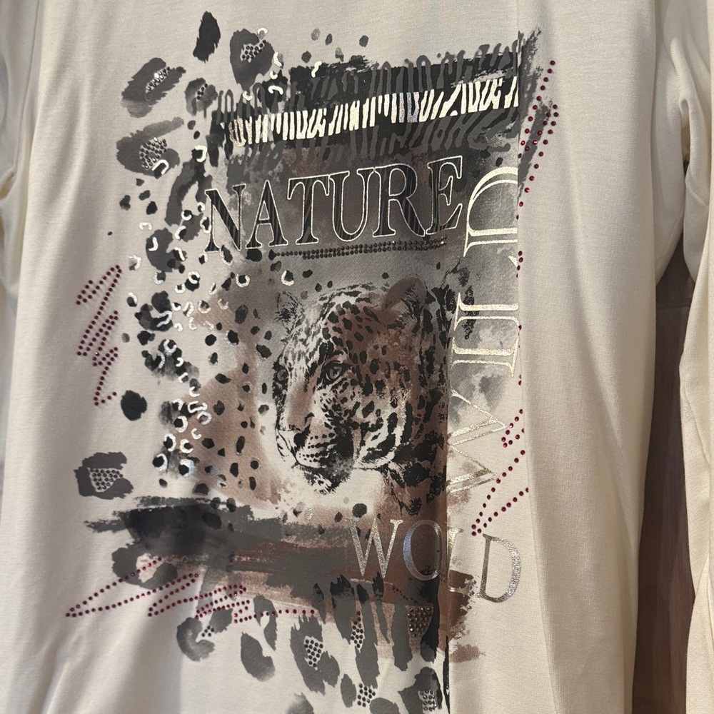 NWT - Dolcezza Nature Print Cream Top - Picture 5 of 5